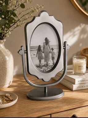 Umbra Swivel Tabletop Picture Frame 4x6 Graphite Metal Decorative Photo Frame